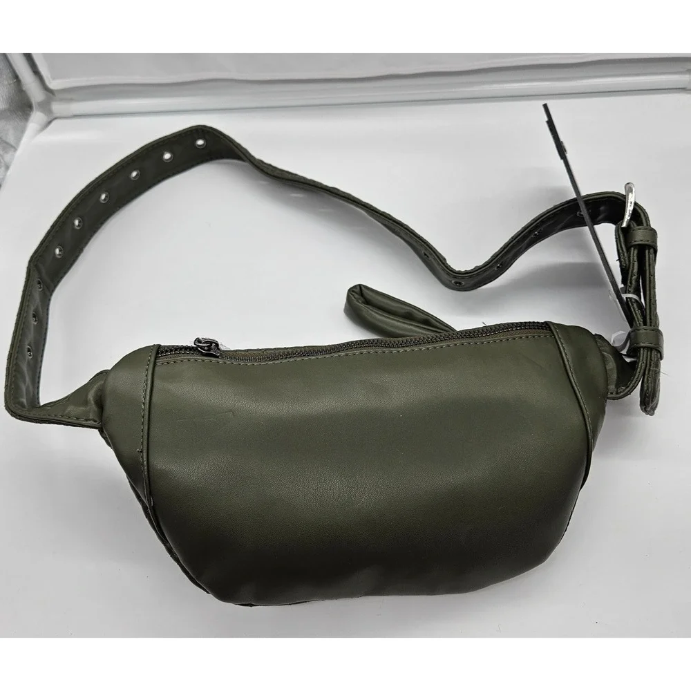 Steve Madden Quilted Belt‎ Bag Olive Green Fanny Pack Crossbody Adjustable Strap